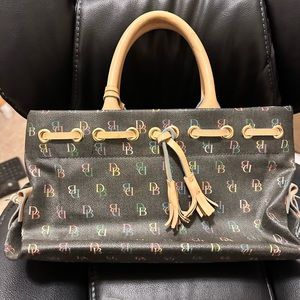 Dooney & Bourke Bag